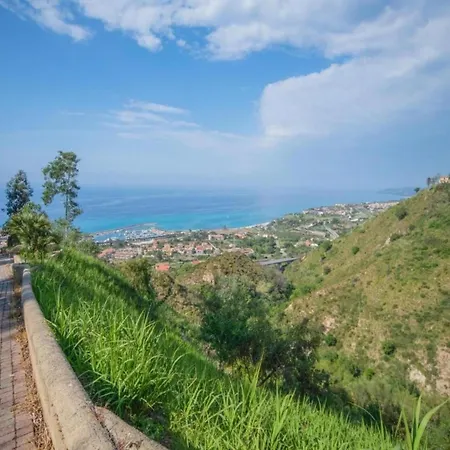 شقة In With Mountain Views *