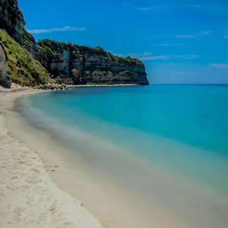 Daire In With Mountain Views Gasponi